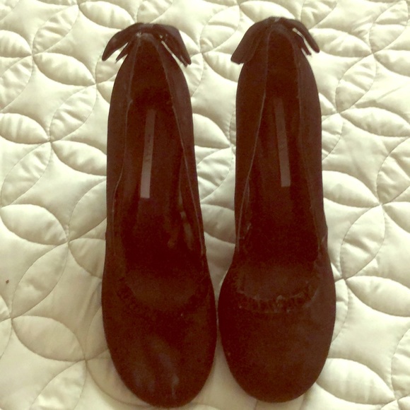 to the max size 9.5 black 3 inch heels - Picture 2 of 3